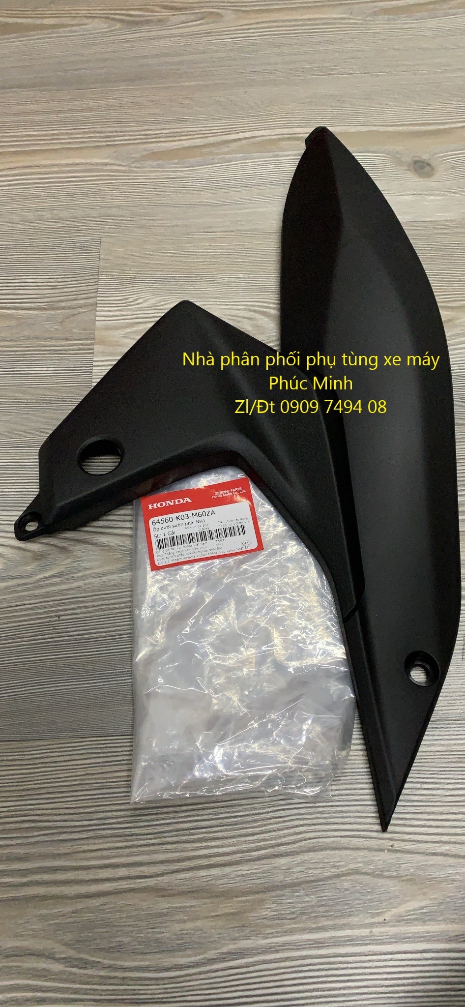 Ốp Dưới Sườn Phải RSX110 2014 Hãng Honda 